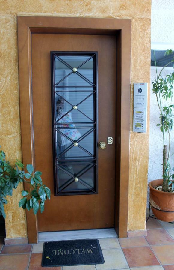Cozy Studio Apartment In Pireus Exteriör bild