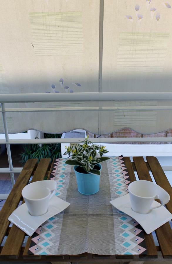 Cozy Studio Apartment In Pireus Exteriör bild
