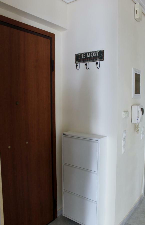 Cozy Studio Apartment In Pireus Exteriör bild