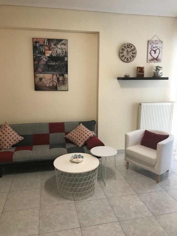 Cozy Studio Apartment In Pireus Exteriör bild