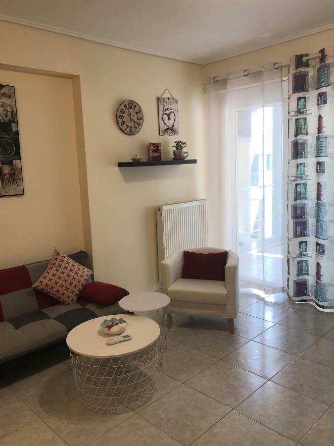 Cozy Studio Apartment In Pireus Exteriör bild