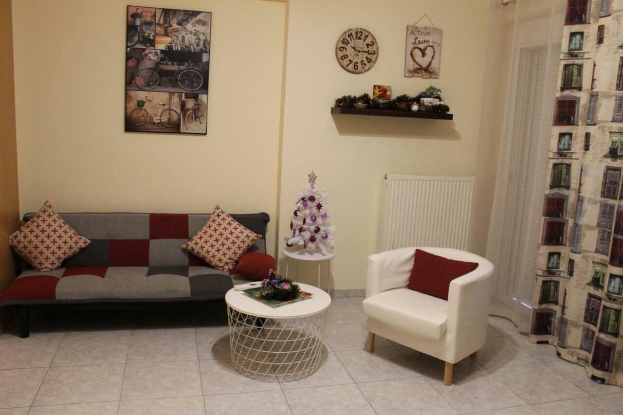 Cozy Studio Apartment In Pireus Exteriör bild