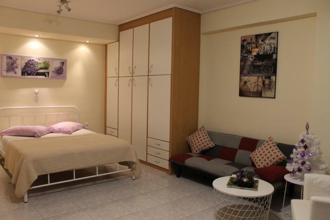Cozy Studio Apartment In Pireus Exteriör bild